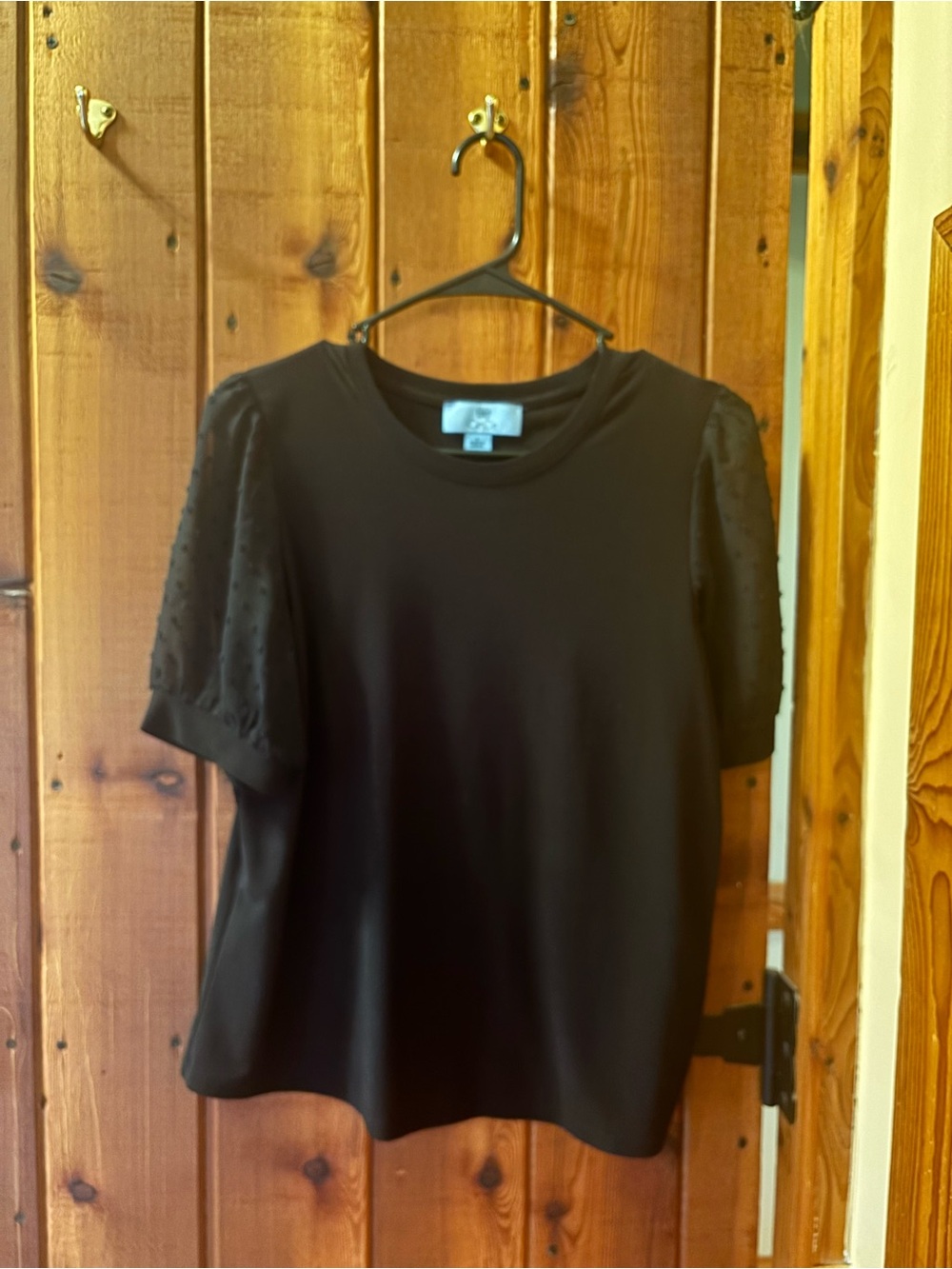 CeCe Black Puff-Sleeve Knit Top